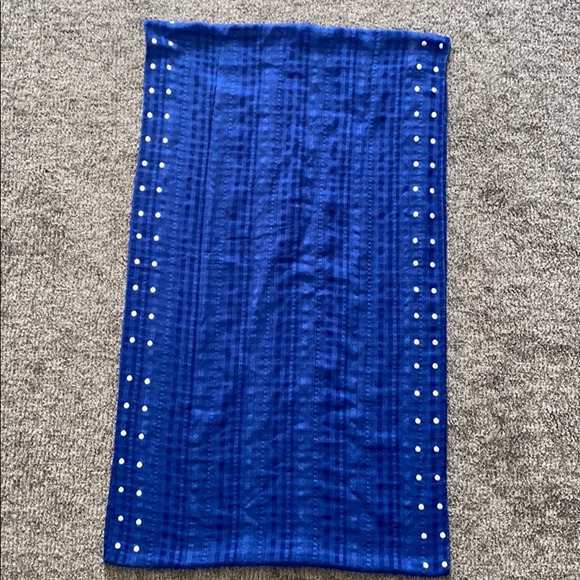 Infinity Scarf - Picture 4 of 5